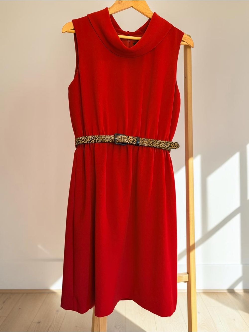 Tahari Arthur S. Levine Red Sleeveless Dress | Size 8